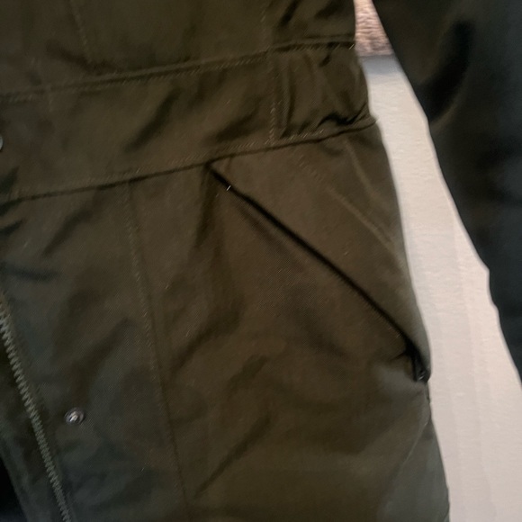 Women’s Northface Parka size Small - Picture 4 of 5